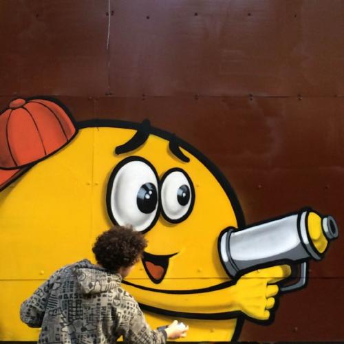 Hands Up İstiklal caddesi - Grafiti Dekorasyon - Grafiti Ofis Dekorasyon - Grafiti Duvar Süslemesi