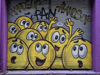 Hands Up 3  - 3D Graffiti - Duvar Ressamı - Grafiti - Çizgi Karakter Grafiti - Grafitici Aranıyor